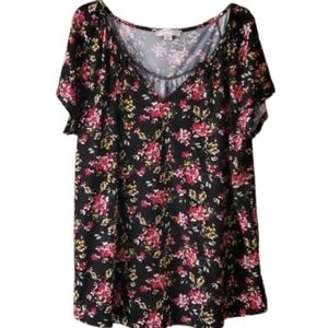 Misia Curvy Womans Floral Black‎ Short Sleeve Shirt in 2X